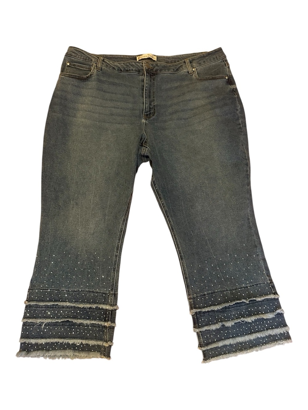 Cato Women’s High Rise Denim Crop Capri’s Size 22
